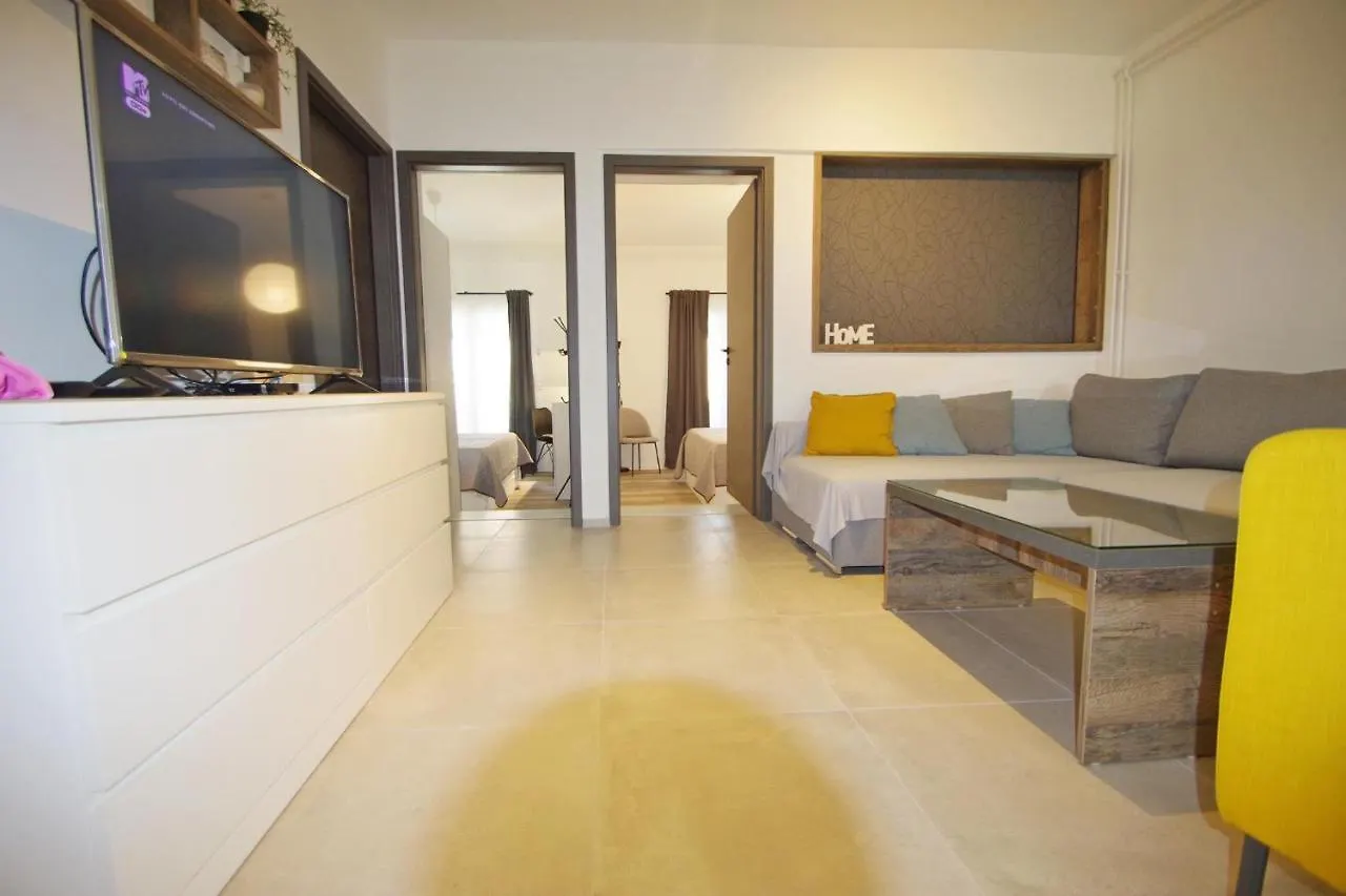 Valbandon Holiday Apartment Kate 0*,
